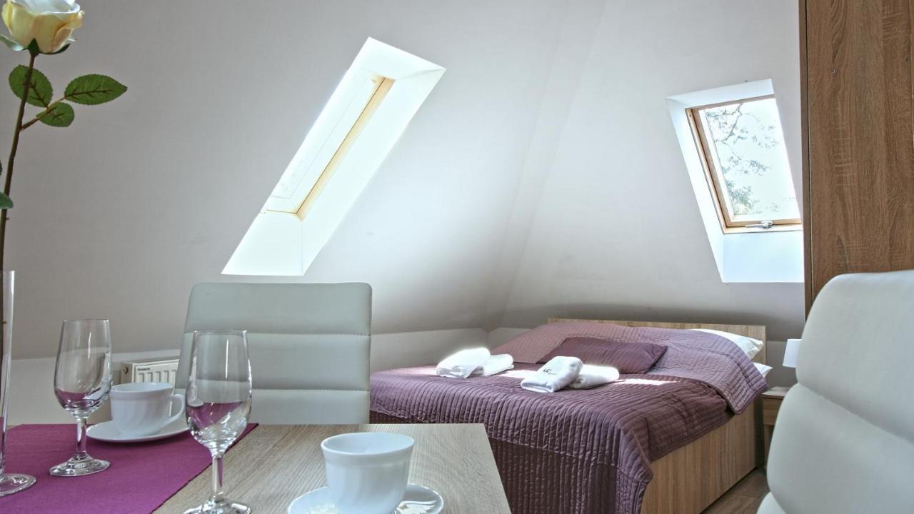 Lc Pokoje & Apartamenty 포비에로보 외부 사진